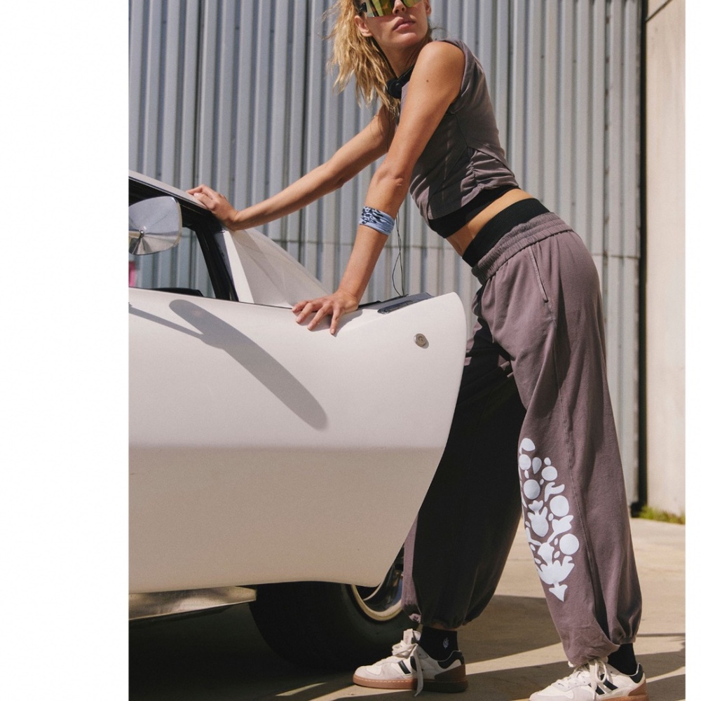 FP Movement by Free People Hot Shot Crossover Set in Dark Shadow in Various NWT - Picture 3 of 11